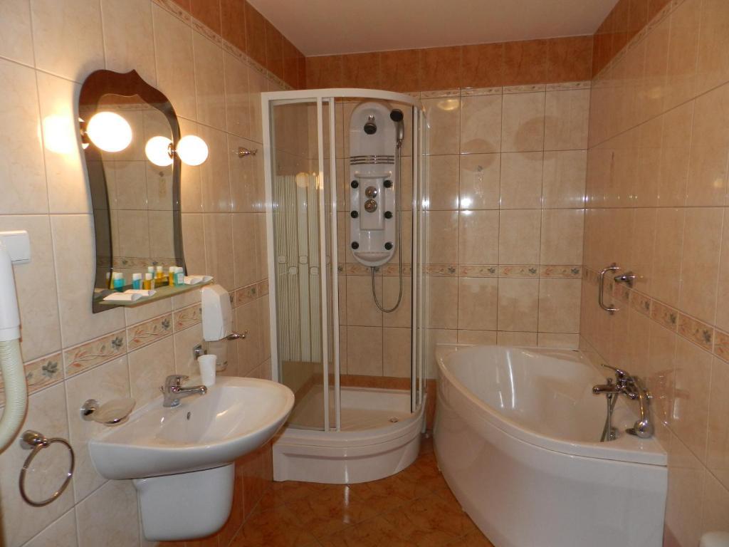 Hotel Restauracja Twist Krosno Pokoj fotografie